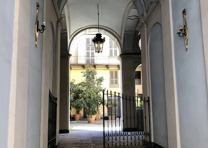 Casa Cavour 2* Turin